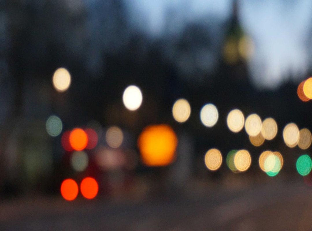 Comparing Your Options: Banks vs. Online Services vs. Cash Exchange